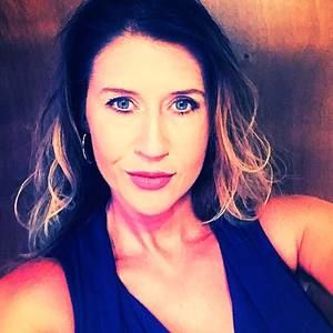 Meet your Posher, Angie